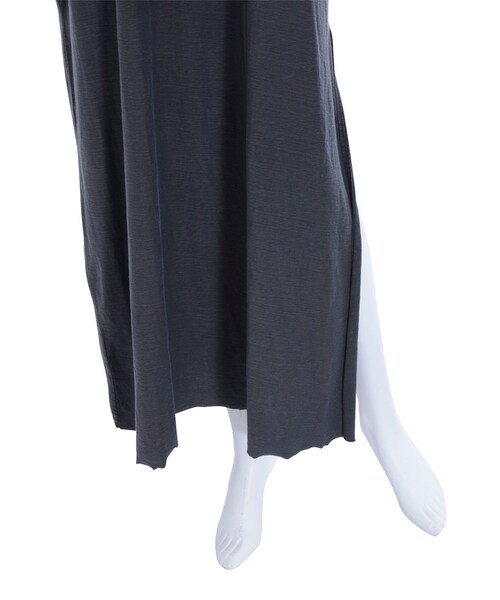 Ungrid(アングリッド)の「スリットカットマキシワンピ(ワンピース/ドレス・レディース・ホワイト/チャコールグレー/ネイビー・F)」の10枚目の写真