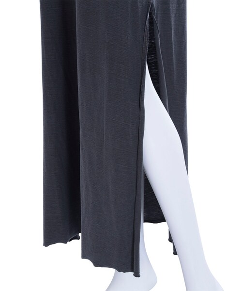 Ungrid(アングリッド)の「スリットカットマキシワンピ(ワンピース/ドレス・レディース・ホワイト/チャコールグレー/ネイビー・F)」の12枚目の写真