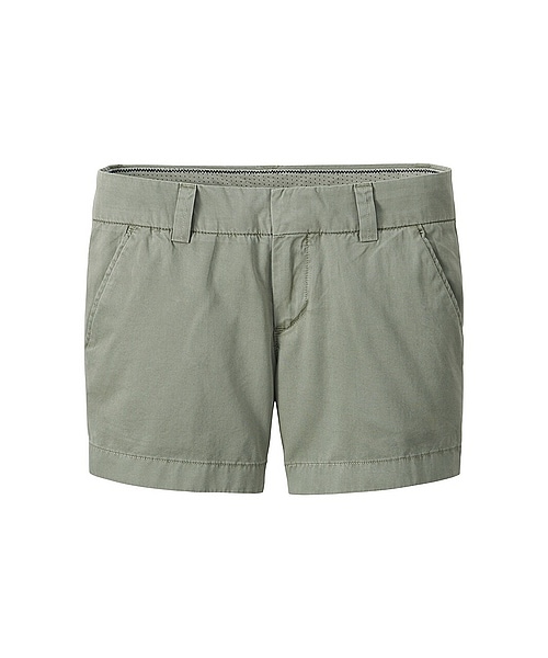 UNIQLO（ユニクロ）の「WOMEN チノショートパンツ（カットパンツ・ショートパンツ・レディース・PINK/NAVY/GREEN/WHITE/NATURAL/BLUE・61/76/79/58/70/85/88/82/73/67/64）」の4枚目の写真