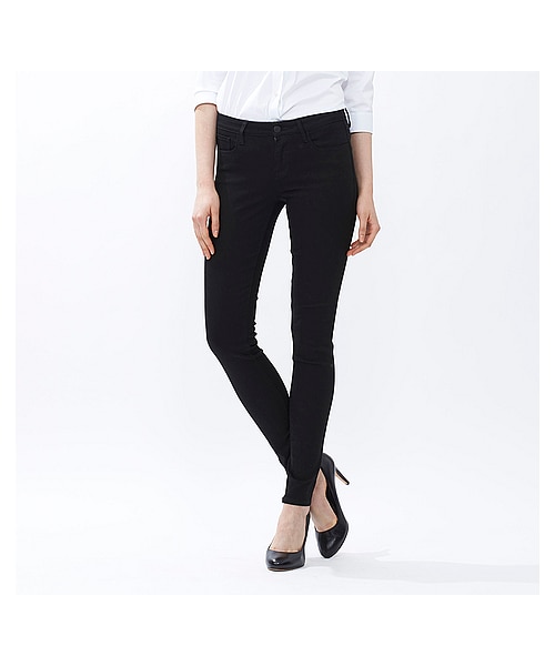 UNIQLO(ユニクロ)の「WOMEN ウルトラストレッチジーンズA(デニムパンツ・レディース・WHITE/BLUE/BLACK/NAVY・28/27/23/26/29/25/22/24/32/30/36)」の2枚目の写真