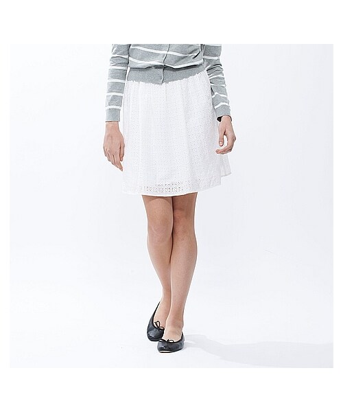 UNIQLO(ユニクロ)の「WOMEN レーススカート(スカート・レディース・BLACK/NAVY/WHITE・58/70/67/61/64/73)」の2枚目の写真