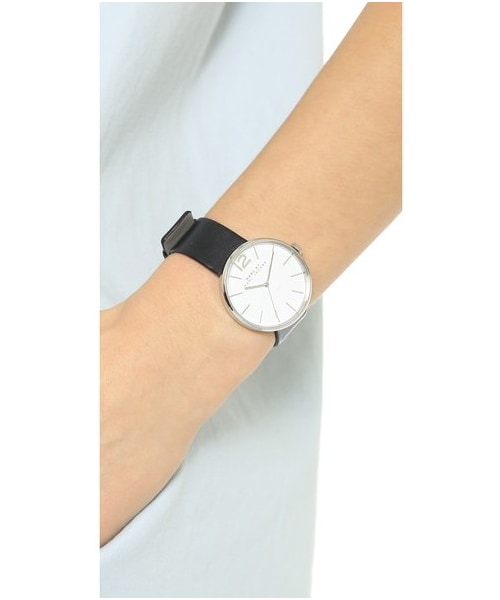 Marc by Marc Jacobs（マークバイマークジェイコブス）の「Marc by Marc Jacobs Peggy Watch（アナログ腕時計・レディース・Silver/Black・One Size）」の2枚目の写真