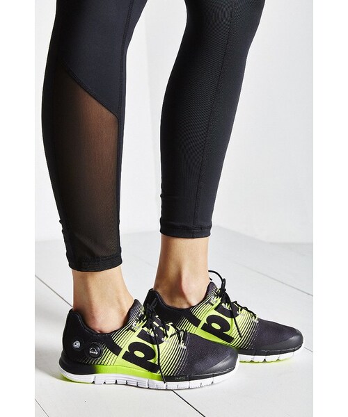 Reebok(リーボック)の「Reebok ZPump Fusion Running Sneaker(スニーカー・レディース・BLACK MULTI/GREY・10/8.5/9/7/8/6/7.5)」の3枚目の写真