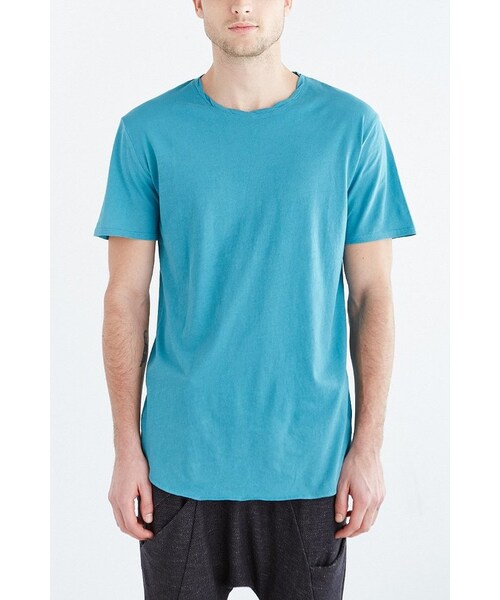 URBAN OUTFITTERS(アーバンアウトフィッターズ)の「Feathers Twisted Neck Tee(Tシャツ/カットソー・メンズ・WASHED BLACK/BROWN/BLUE/WHITE・S/XL/L/XS/M)」の7枚目の写真