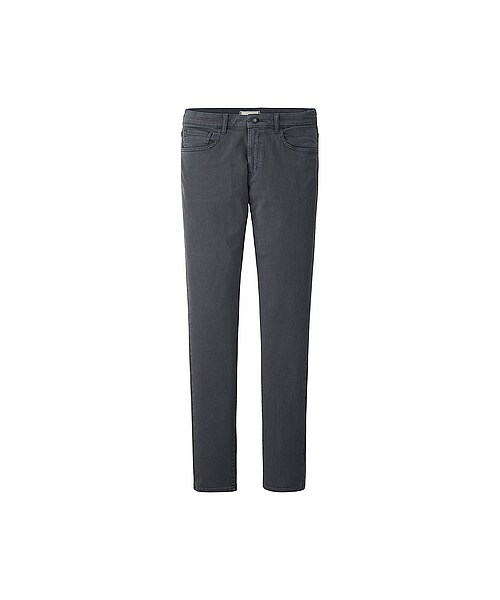 UNIQLO(ユニクロ)の「MEN ストレッチスリムフィットテーパードカラージーンズ(ジーンズ・メンズ・BLACK/NAVY/OFF WHITE/RED/GRAY/DARK ORANGE/GREEN・27/46/48/29)」の6枚目の写真