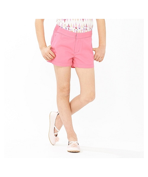 UNIQLO（ユニクロ）の「GIRLS チノショートパンツ＋E（その他パンツ・キッズ・PINK/OFF WHITE/BLUE/GREEN/NATURAL/NAVY・150/140/130/110/120）」の6枚目の写真