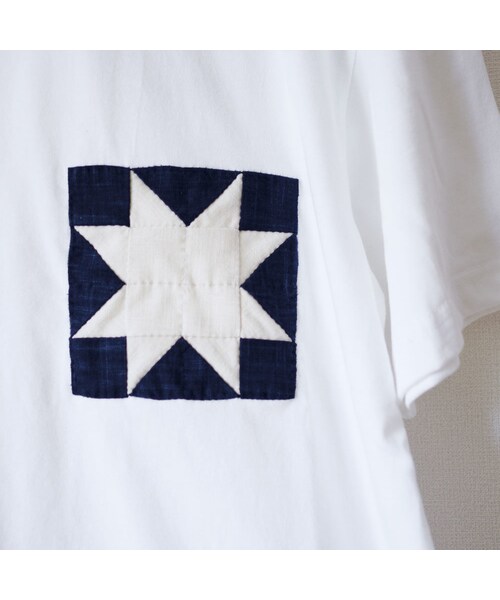 STORES.jp（ストアーズドットジェーピー）の「Tシャツ パッチワークキルト スター（Tシャツ/カットソー・メンズ・その他）」の2枚目の写真
