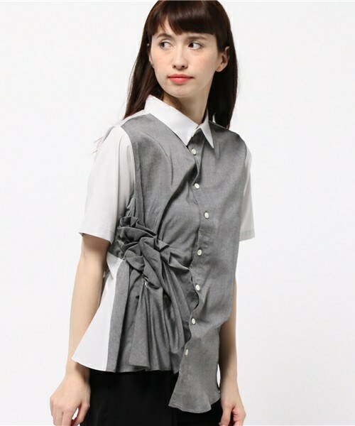 gomme(ゴム)の「ライトシャーリングブラウス(シャツ/ブラウス・レディース・ホワイト/ブラック/ライトグレー/ネイビー・MEDIUM)」の4枚目の写真