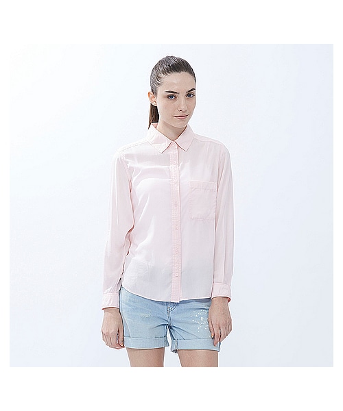 UNIQLO(ユニクロ)の「WOMEN レーヨンロングシャツ(長袖)+E(シャツ/ブラウス・レディース・PINK/OLIVE/LIGHT BLUE/YELLOW/BLUE/BEIGE/WHITE/ORANGE/RED・M/S/L)」の7枚目の写真