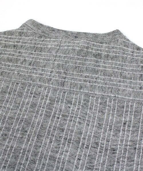 RNA-N（アールエヌエーエヌ）の「ストライプジャガードプルオーバー（トップス・レディース・グレー/ブラック/オフホワイト・M）」の12枚目の写真