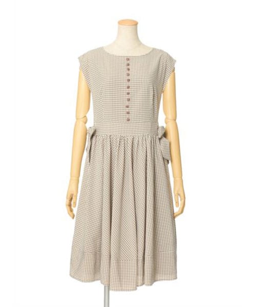 an another angelus（アンアナザーアンジェラス）の「ギンガムチェックフレンチスリーブワンピース（ワンピース・レディース・その他）」の2枚目の写真