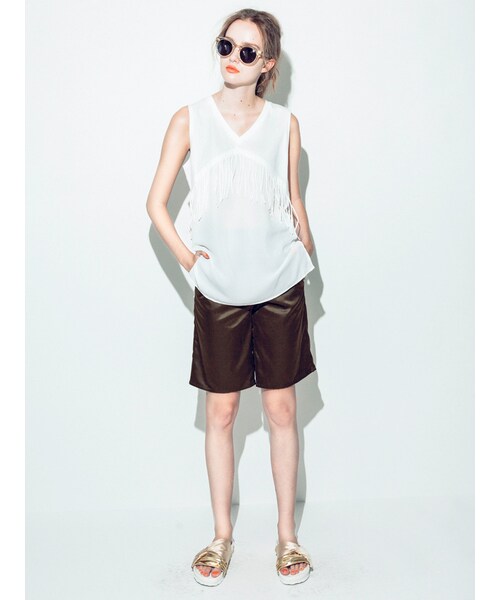 MURUA（ムルーア）の「【MODE】タックハーフパンツ（パンツ・レディース・ホワイト/ブラック/カーキ・1/2）」の7枚目の写真