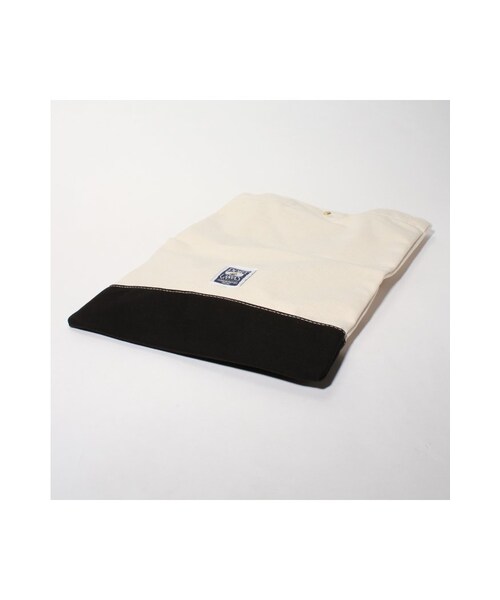 FRAMeWORK(フレームワーク)の「PORT CANVAS2wayクラッチ(バッグ・レディース・ブラック/ホワイト A・フリー)」の9枚目の写真