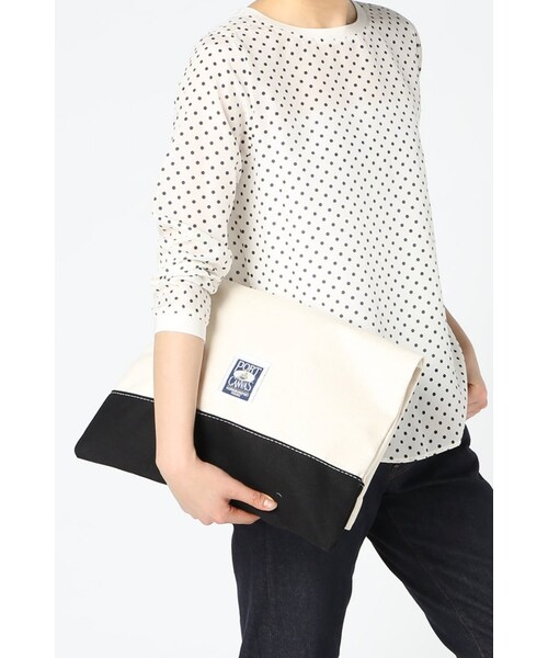 FRAMeWORK(フレームワーク)の「PORT CANVAS2wayクラッチ(バッグ・レディース・ブラック/ホワイト A・フリー)」の4枚目の写真