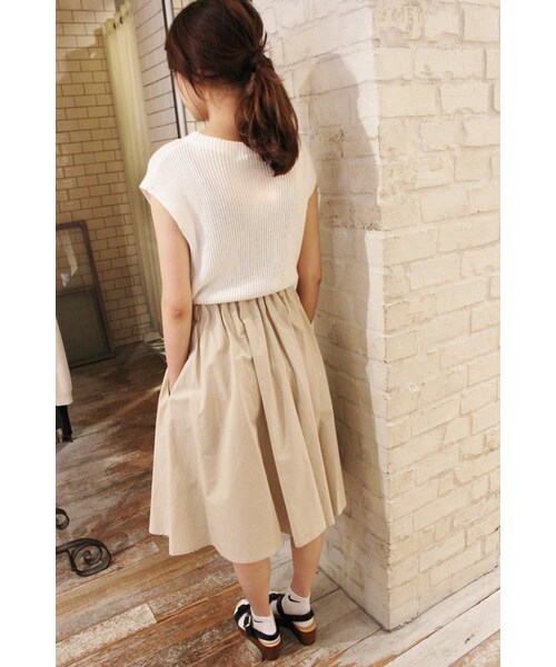 SLOBE IENA(スローブイエナ)の「7Gアゼハイネックベスト(トップス・レディース・ホワイト/カーキ/ネイビー・フリー)」の21枚目の写真