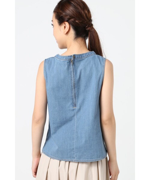 SLOBE IENA（スローブイエナ）の「デニムノースリーブブラウス（トップス・レディース・ネイビー/ブルー・フリー）」の5枚目の写真