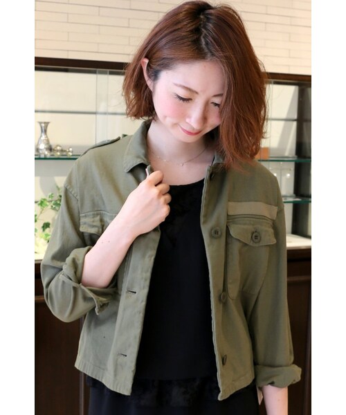 Spick & Span(スピックアンドスパン)の「バックサテンSTセイヒンゾメ ミリタリーシャツジャケット(ジャケット/アウター・レディース・グレー/カーキ・フリー)」の2枚目の写真