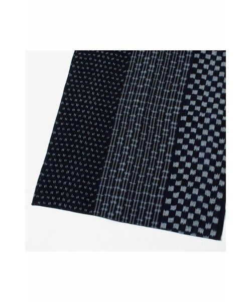 JOURNAL STANDARD（ジャーナルスタンダード）の「KASURI FABRIC / 備後絣: ストール（財布/小物・レディース・ネイビー/ネイビー A・フリー）」の8枚目の写真