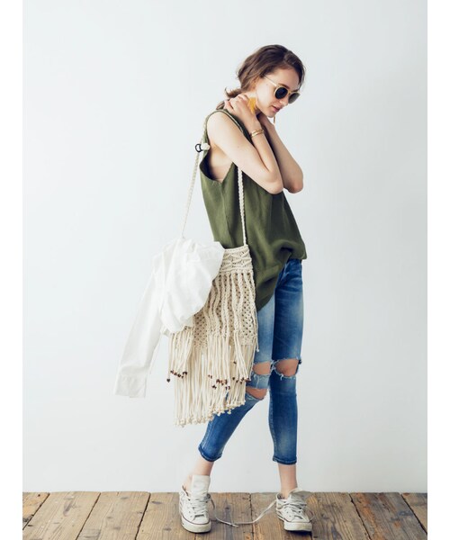 Ungrid（アングリッド）の「ワッフルリメイクワンピース（ワンピース/ドレス・レディース・オフホワイト/チャコールグレー/カーキ）」の4枚目の写真