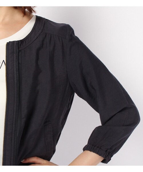 laboratory work（ラボラトリーワーク）の「センターチャックノーカラーブルゾン（ジャケット/アウター・レディース・ベージュ/カーキ/ネイビー・M）」の8枚目の写真