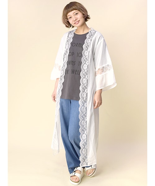 w closet（ダブルクローゼット）の「レース付きガウン（ジャケット/アウター・レディース・オフホワイト/グレー・FREE）」の3枚目の写真