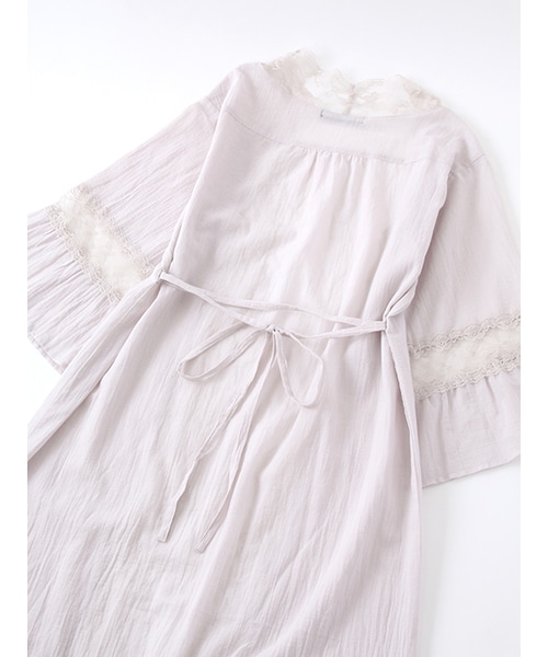 w closet（ダブルクローゼット）の「レース付きガウン（ジャケット/アウター・レディース・オフホワイト/グレー・FREE）」の10枚目の写真