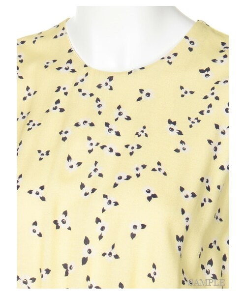 Mila Owen(ミラオーウェン)の「小花柄OP(膝丈ワンピース・レディース・YEL/KKI/BLK・0/1)」の7枚目の写真