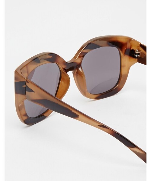 asos(エイソス)の「ASOS COLLECTION ASOS Oversized Sunglasses In Wood Effect(サングラス・レディース・brown)」の4枚目の写真