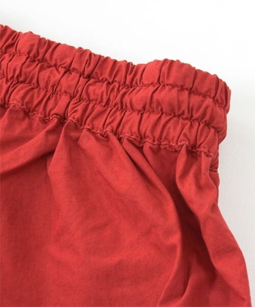 RNA（アールエヌエー）の「カラーイージーハーフパンツ（パンツ・レディース・ブラック/ブルー/レッド・M）」の8枚目の写真