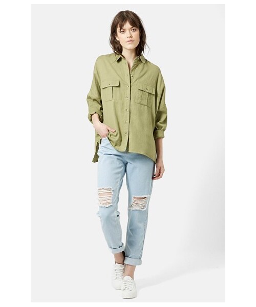 TOPSHOP（トップショップ）の「Topshop Oversize Chambray Shirt（シャツ/ブラウス・レディース・Olive・2 (0 US)/6 (2-4 US)/8 (6-8 US)/4 (0-2 US)）」の5枚目の写真