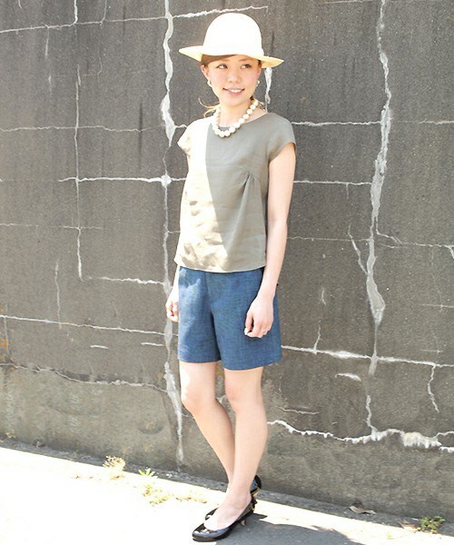 fredy emue（フレディエミュ）の「フランダースリネン半袖プルオーバー（シャツ/ブラウス・レディース・ブラック/カーキ/ホワイト/ストライプ・38/36）」の20枚目の写真