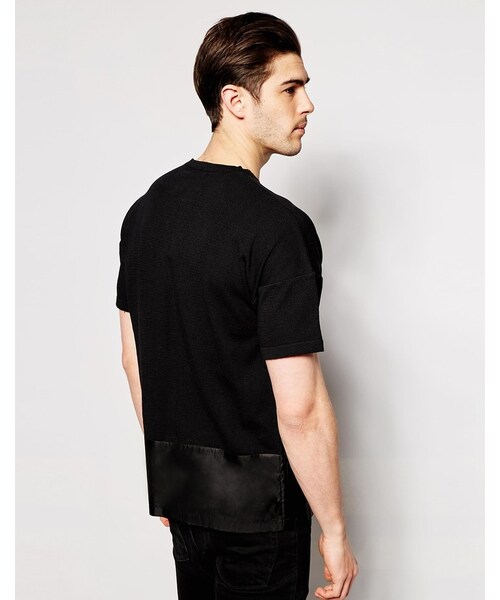 asos(エイソス)の「ASOS BRAND ASOS Knitted Tshirt with Nylon Panel(Tシャツ/カットソー・メンズ・black・M-Chest 38-40"/XL-Chest 42-44"/L-Chest 40-42"/XXL-Chest 44-46"/XS-Chest 34-36"/XXXS-Chest 30-32in (76-81cm)/XXS-Chest 32-34"/S-Chest 36-38")」の2枚目の写真