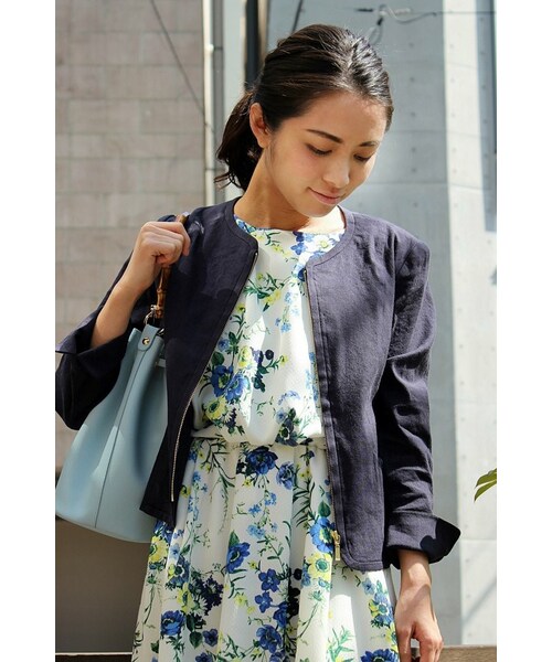 La TOTALITE(ラトータリテ)の「リネンストレッチC-ZIP ジャケット。(ジャケット/アウター・レディース・ホワイト/ベージュ/ネイビー・36/38)」の3枚目の写真