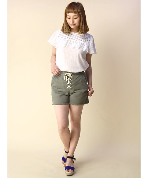 w closet（ダブルクローゼット）の「レースアップショートパンツ（パンツ・レディース・ベージュ/オレンジ/Lカーキ・FREE）」の10枚目の写真