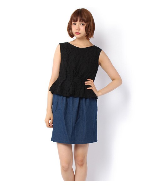 PAGEBOY（ページボーイ）の「レースブラウス×ミニスカートセットアップ（ワンピース/ドレス・レディース・ホワイト/オフホワイト/ブラック）」の3枚目の写真