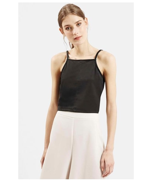 TOPSHOP(トップショップ)の「Topshop 'Suedette' Square Neck Crop Top(Tシャツ/カットソー・レディース・Black・6 (2-4 US)/4 (0-2 US)/10 (10-12 US)/2 (0 US)/8 (6-8 US)/12 (14 US))」の2枚目の写真