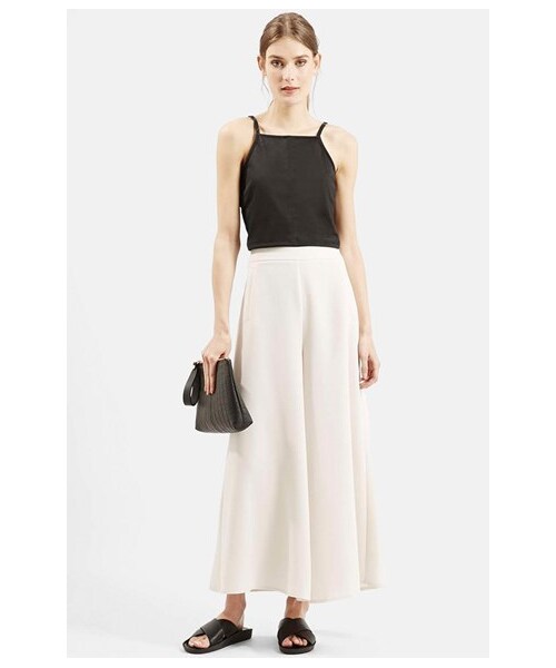 TOPSHOP(トップショップ)の「Topshop 'Suedette' Square Neck Crop Top(Tシャツ/カットソー・レディース・Black・6 (2-4 US)/4 (0-2 US)/10 (10-12 US)/2 (0 US)/8 (6-8 US)/12 (14 US))」の3枚目の写真