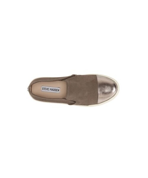 STEVE MADDEN（スティーブマデン）の「Steve Madden 'Emuse' Slip-On Sneaker (Women)（スニーカー・レディース・Grey Suede・10 M/7.5 M/5.5 M/8 M/11 M/8.5 M/6 M/9 M/9.5 M/6.5 M/5 M/7 M）」の2枚目の写真