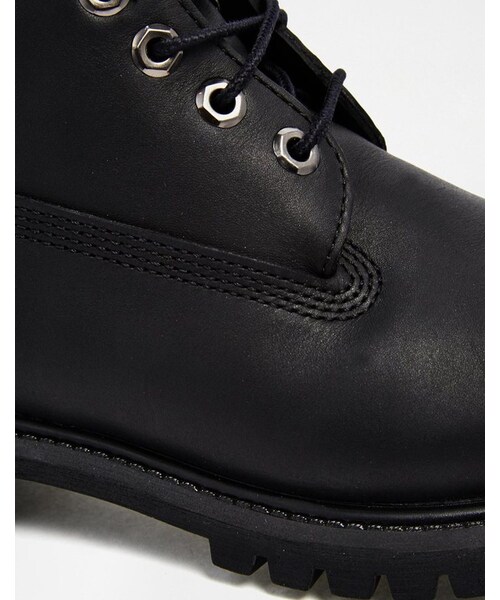 Timberland(ティンバーランド)の「Timberland Classic 6 Inch Premium Boots(ブーツ・メンズ・black・US 9.5/US 11/US 7.5/US 9/US 8.5/US 10.5/US 10/US 8/US 11.5)」の3枚目の写真