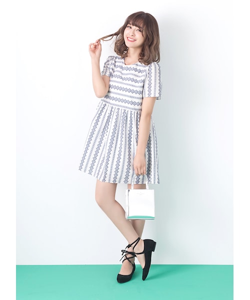 gracegift（グレースギフト）の「韓國尖頭綁帶娃娃鞋（シューズ・レディース・黑/紅/杏・35/36/37/38/39/40）」の7枚目の写真