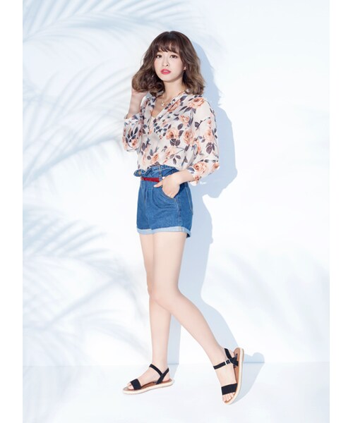 gracegift(グレースギフト)の「韓國仲夏玫瑰輕薄襯衫(トップス・レディース・橘・F)」の4枚目の写真