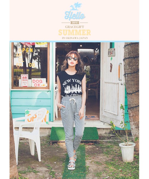 gracegift（グレースギフト）の「韓國夢想之城倒影印花無袖背心（トップス・レディース・黑/白・F）」の9枚目の写真