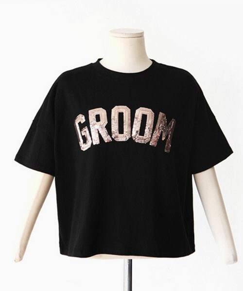 DHOLIC（ディーホリック）の「GROOMスパンコールロゴTシャツ（Tシャツ/カットソー・レディース・ホワイト/ライトパープル/ライトカーキ/ブラック・FREE）」の2枚目の写真