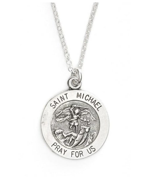 Dogeared（ドギャード）の「Dogeared St. Michael Pendant Necklace（ネックレス）」 WEAR