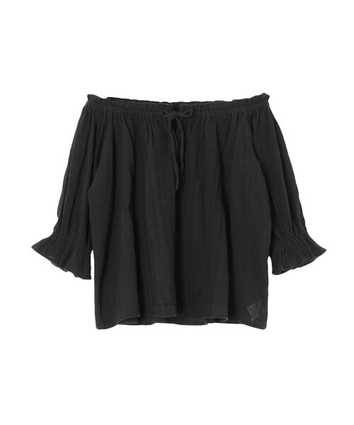 Ungrid（アングリッド）の「オフショルコットンブラウス（トップス・レディース・オフホワイト/ブラック/レッド・F）」の2枚目の写真