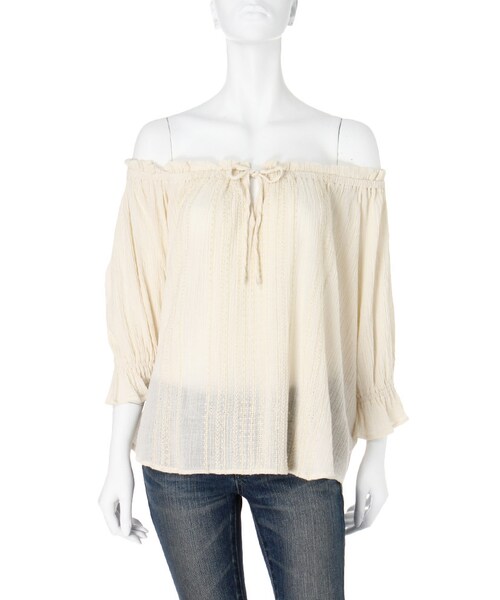 Ungrid（アングリッド）の「オフショルコットンブラウス（トップス・レディース・オフホワイト/ブラック/レッド・F）」の6枚目の写真