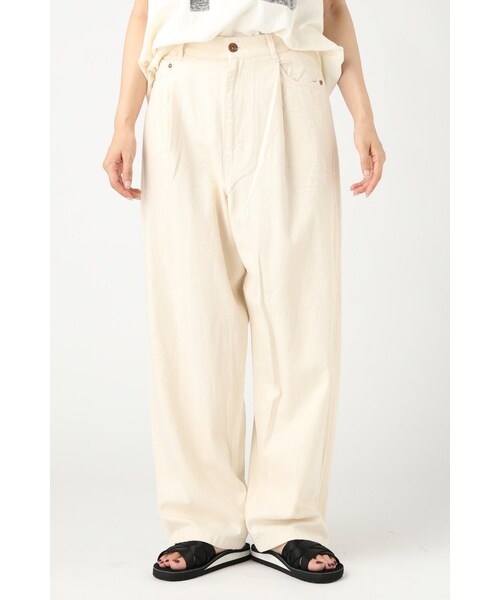 JOURNAL STANDARD(ジャーナルスタンダード)の「8.5OZデニムタックワイドパンツ(パンツ・レディース・ナチュラル/ブルー A・36/38/40)」の12枚目の写真