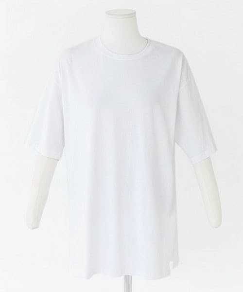 DHOLIC(ディーホリック)の「サイドロングスリットルーズTシャツ(Tシャツ/カットソー・レディース・ホワイト/ベージュ/グリーン/ブラック・FREE)」の1枚目の写真