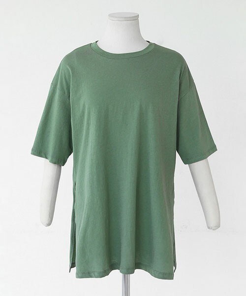 DHOLIC(ディーホリック)の「サイドロングスリットルーズTシャツ(Tシャツ/カットソー・レディース・ホワイト/ベージュ/グリーン/ブラック・FREE)」の4枚目の写真