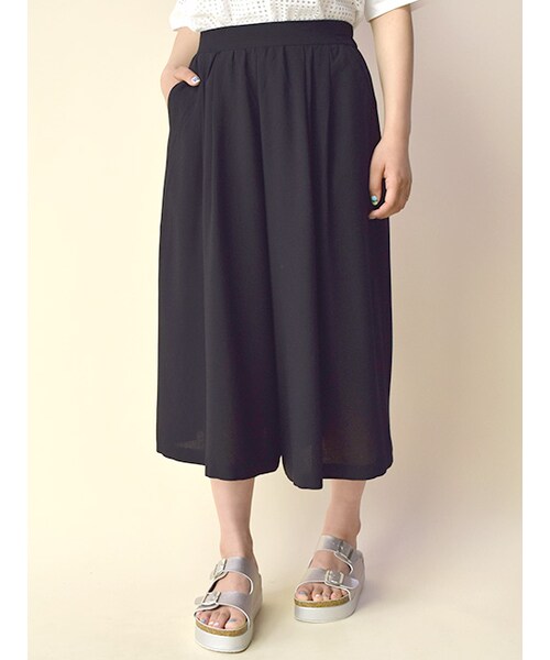 w closet(ダブルクローゼット)の「ウエストギャザーガウチョパンツ(パンツ・レディース・グリーン/ブラック/オレンジ・FREE)」の4枚目の写真